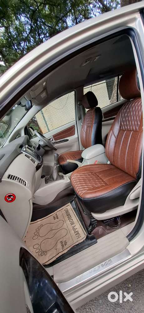 Toyota Innova 2.5 Zx 7 Str Bs-iv, 2013, Diesel