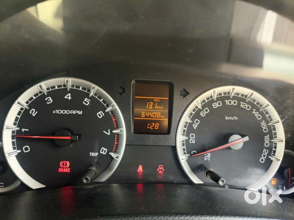 Maruti Suzuki Swift Vxi, 2013, Petrol