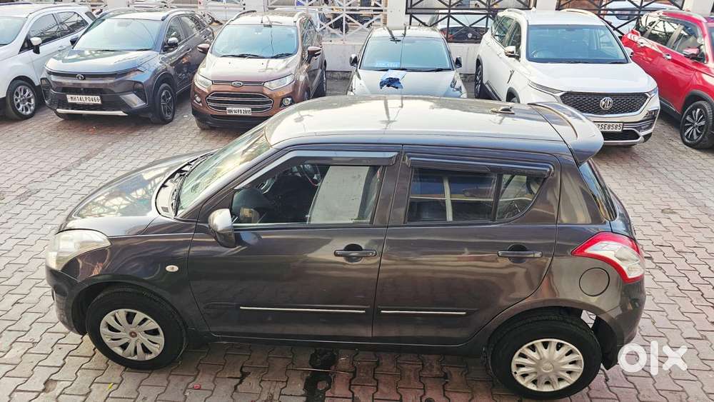 Maruti Suzuki Swift Lxi, 2015, Petrol