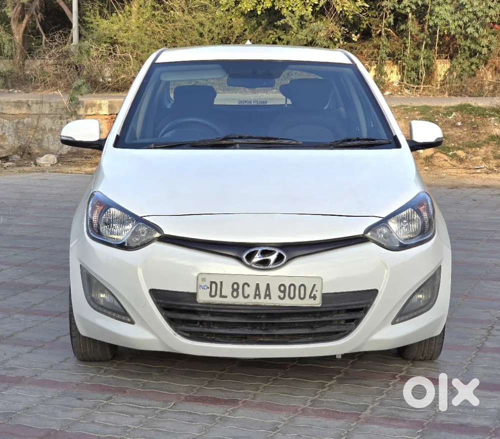 Hyundai I20 Sportz At 1.4, 2013, Diesel