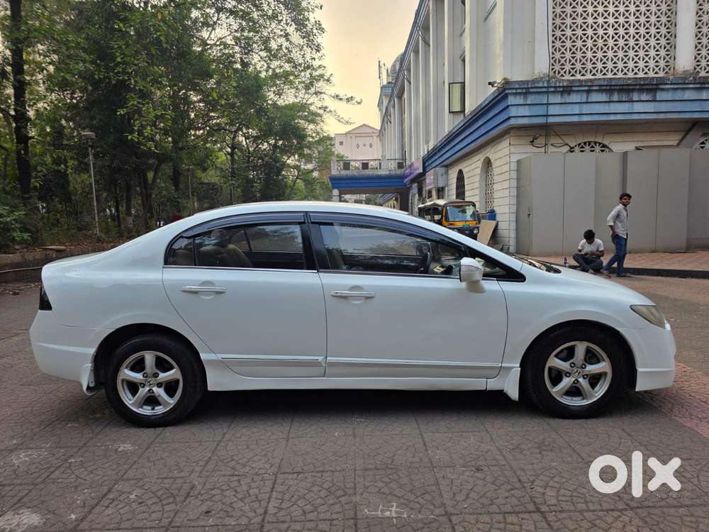 Honda Civic 1.8 V At, 2011, Cng & Hybrids