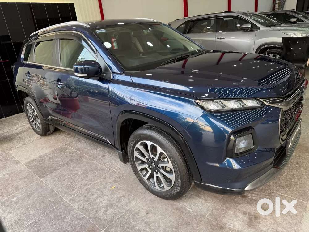 Maruti Suzuki Grand Vitara 1.5 Alpha Plus Intelligent Hybrid Ecvt, 2..