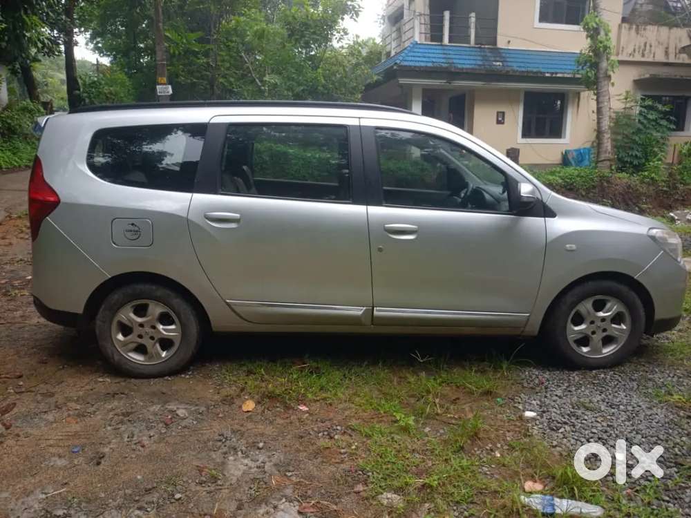 Renault Lodgy Rxz Full Option