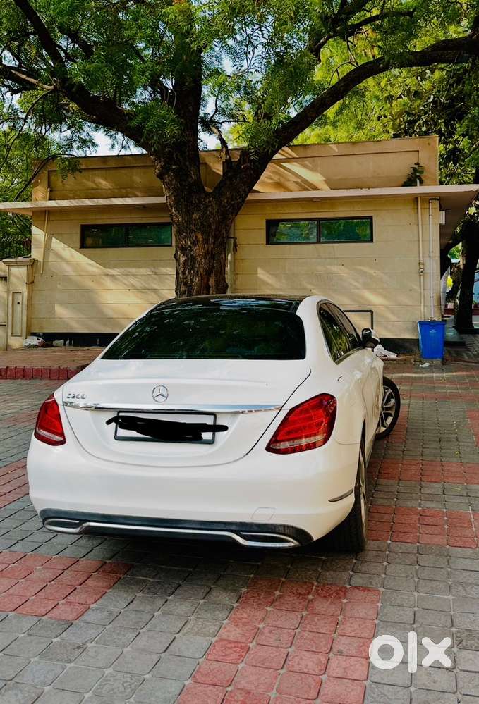 Mercedes-benz C Class 2015 Petrol Good Condition