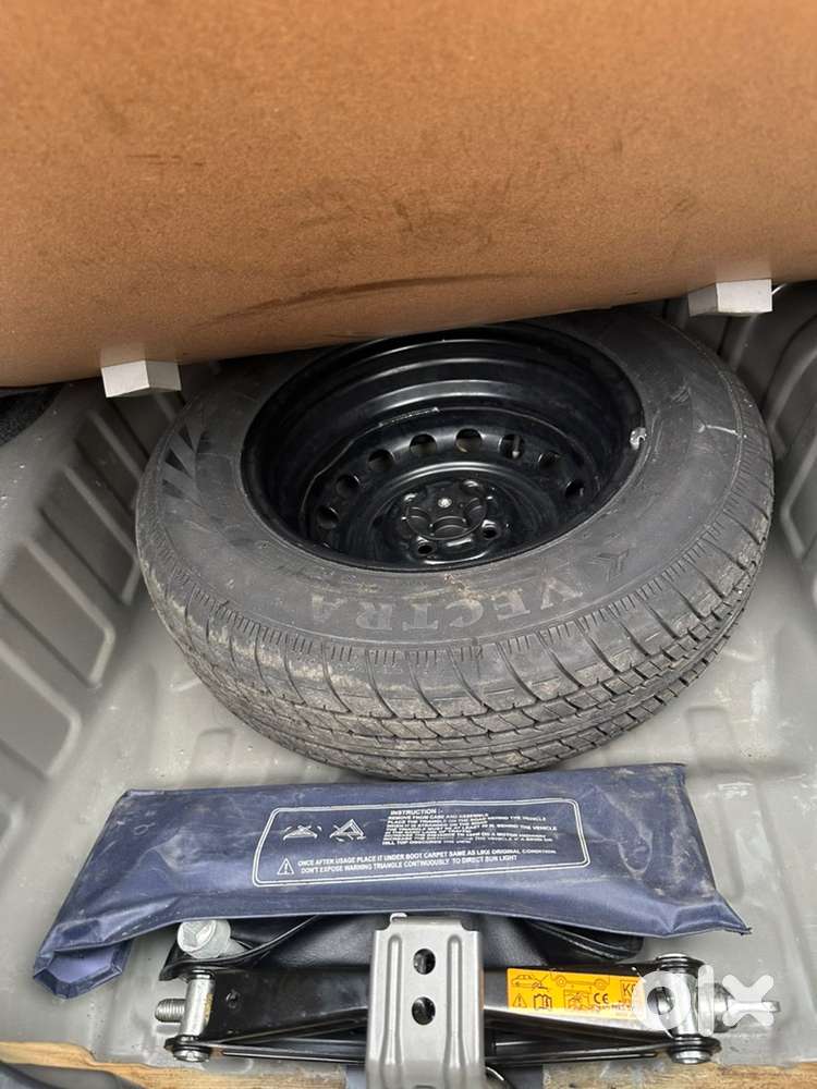 Nissan Sunny Xv Cvt Automatic Petrol 2018 (no Dealers)