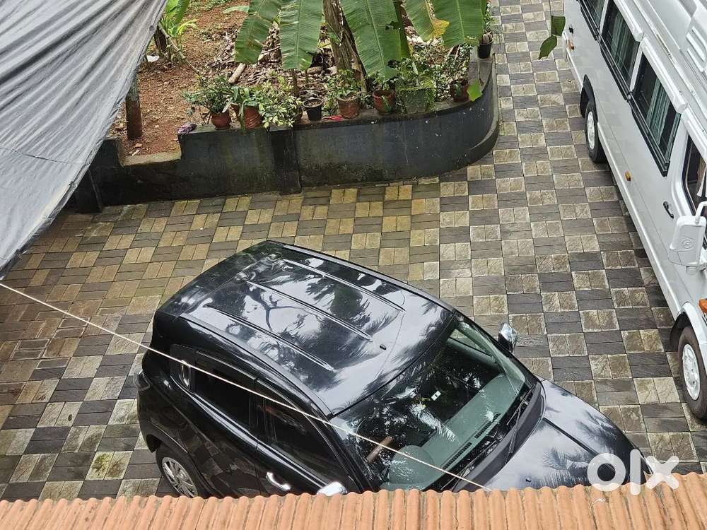 Mahindra Kuv 100 2017 Model