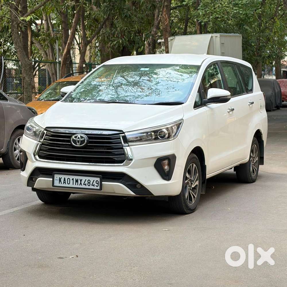 Toyota Innova Crysta 2.4 V, 2022, Diesel