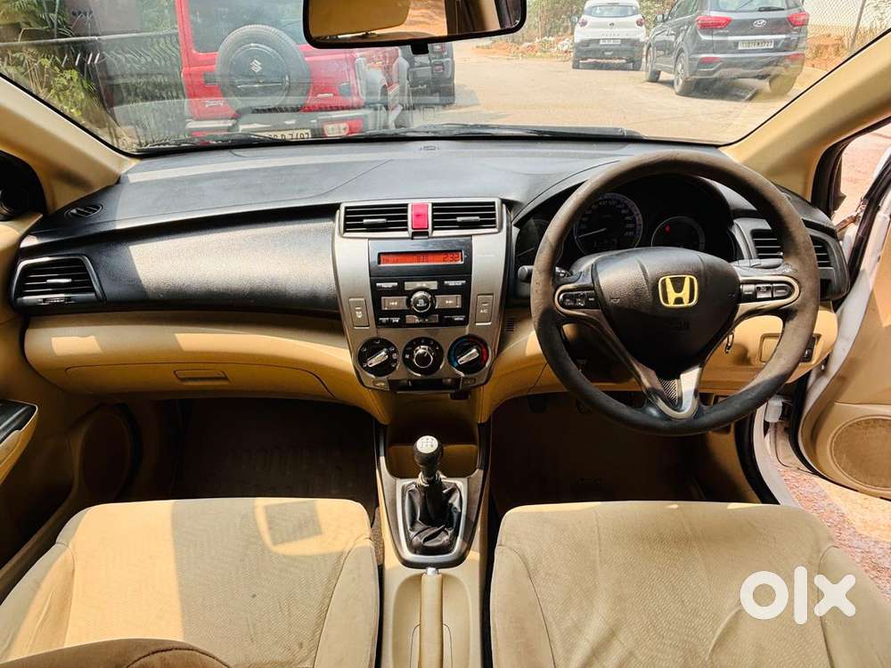 Honda City V Mt, 2012, Petrol