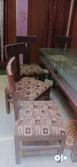 Olx delhi store dining table