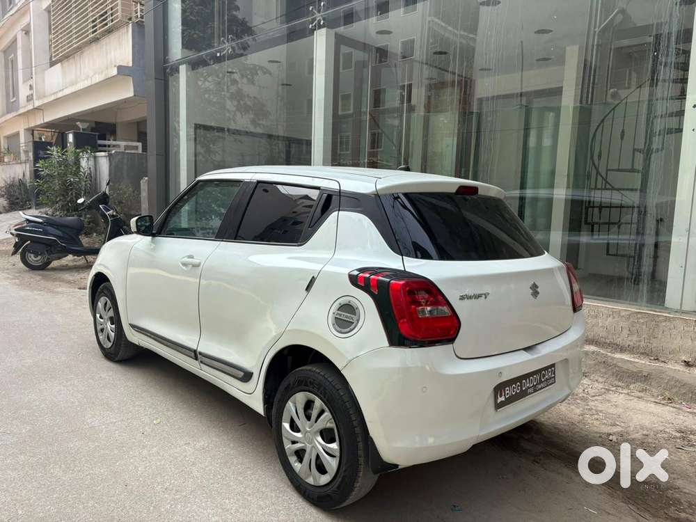 Maruti Suzuki New-gen Swift Vxi, 2022, Petrol