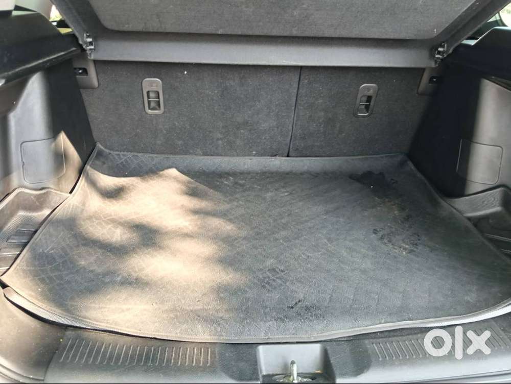 Top End Model With Paranamol Sun Roof