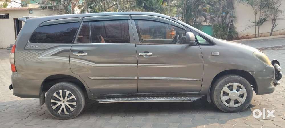 Toyota Innova 2.5 G (diesel) 7 Seater, 2009, Diesel