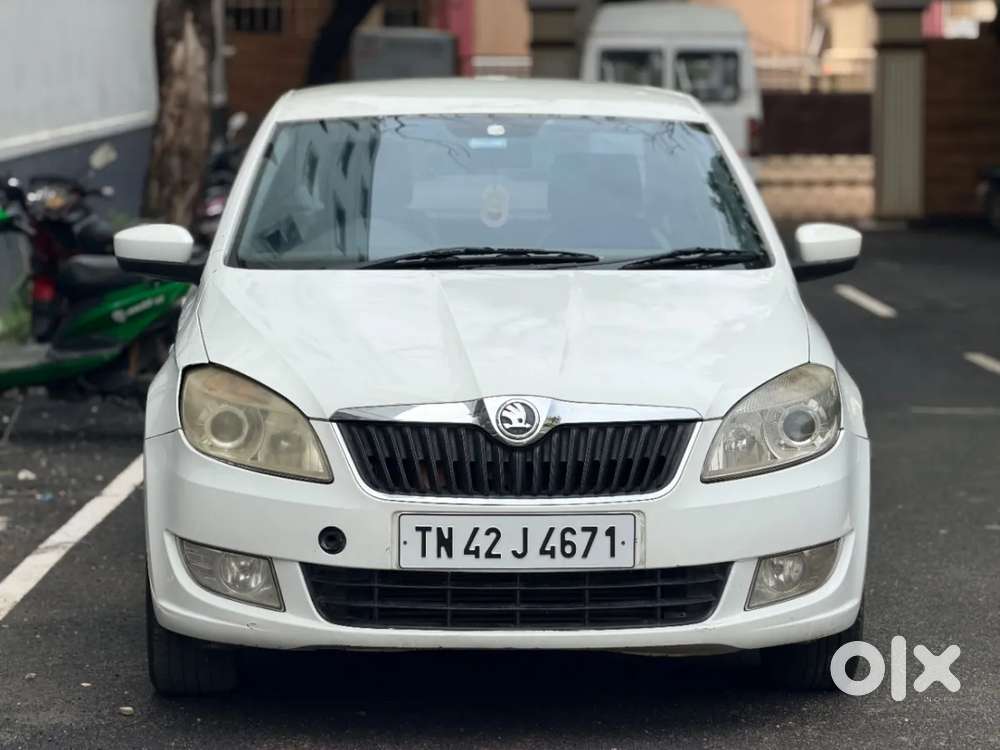 Skoda Rapid 1.6 Tdi Ambition, 2013, Diesel