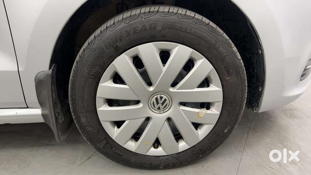 Volkswagen Polo Petrol Comfortline 1.2l, 2015, Petrol