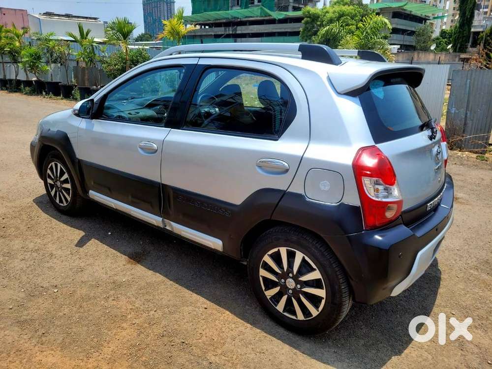 2014 Toyota Etios Cross 1.5 V Petrol Manual 78,000 Km  2nd Owner