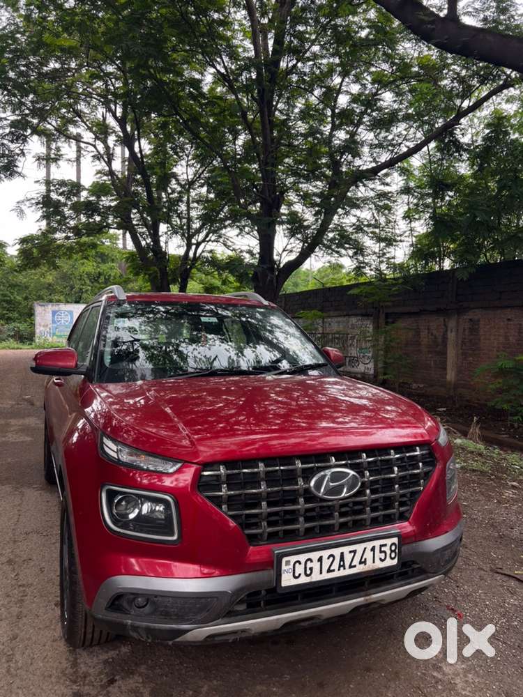 Hyundai Venue 2019 Petrol Well Maintained