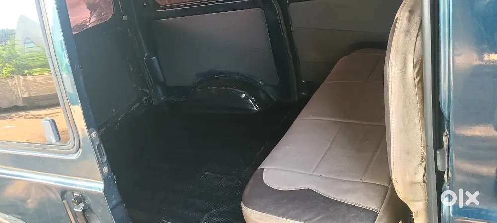 Maruti Suzuki Omni 2013 Petrol