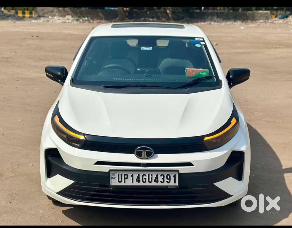 Tata Altroz Creative S, 2025, Petrol