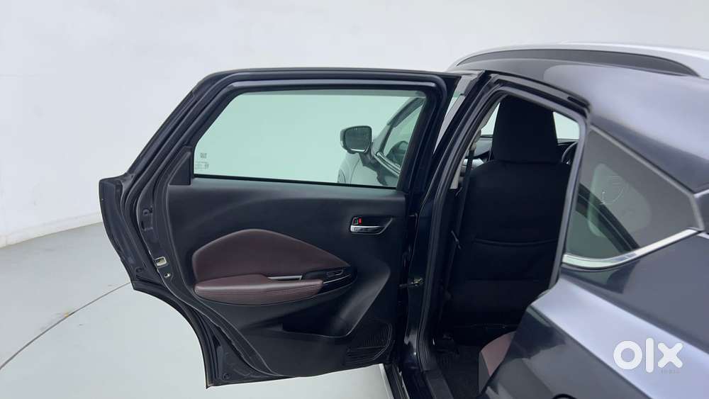 Maruti Suzuki Fronx Alpha 1.0l Turbo 6 At, 2023, Petrol