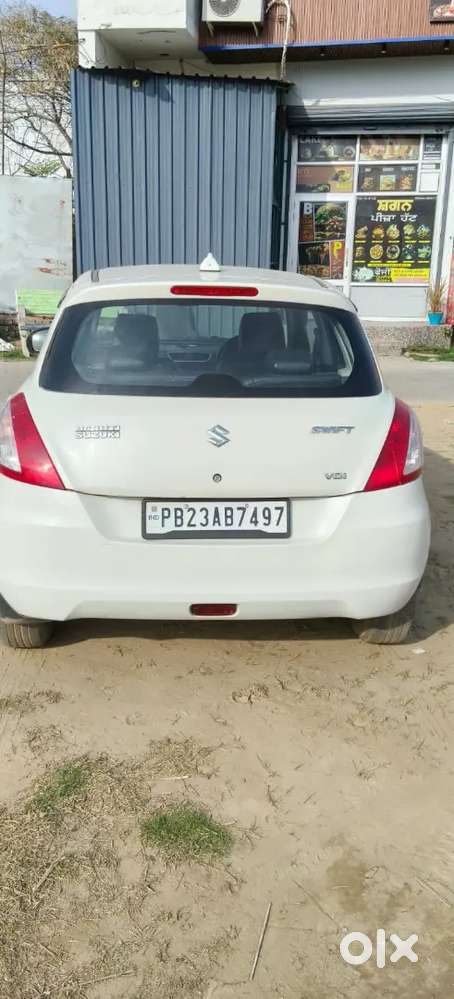 Maruti Suzuki Swift 2016 Diesel 98000 Km Driven