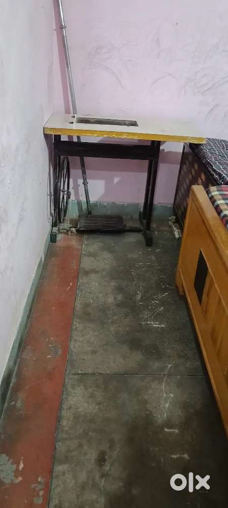 Sewing machine (Silai machine )