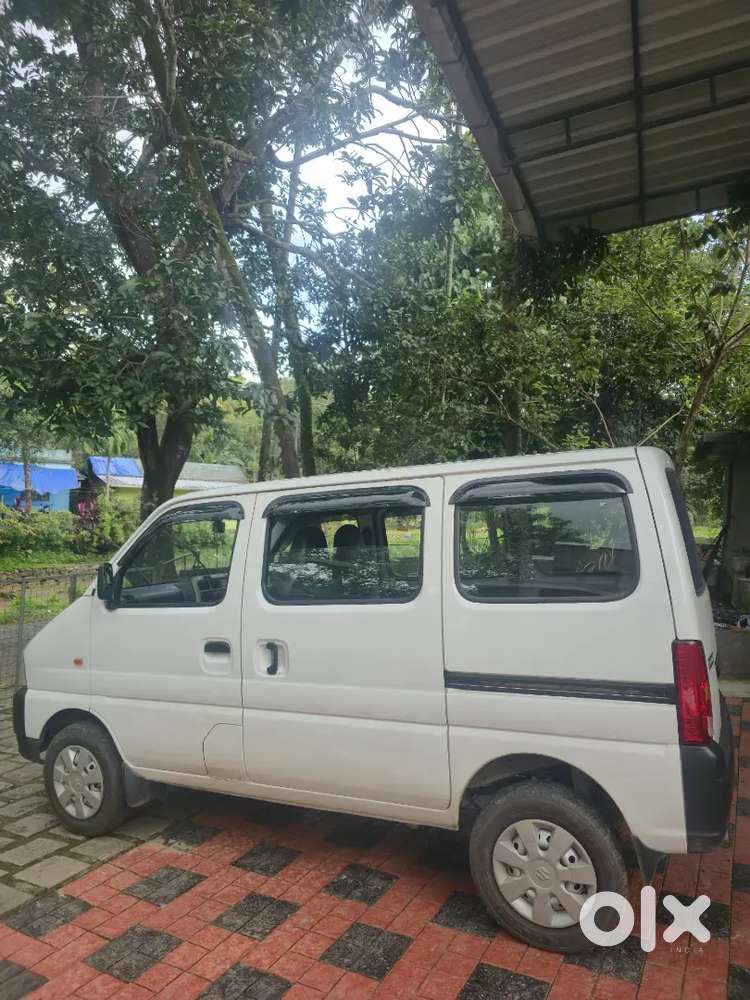 Maruti Suzuki Eeco 2024 Petrol 34000 Km Driven