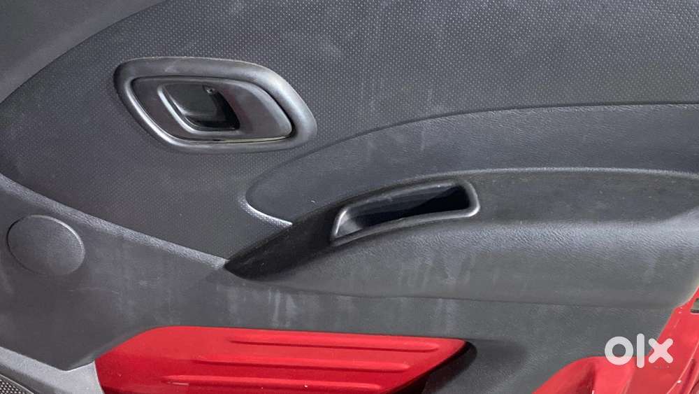 Datsun Redigo T Option, 2017, Petrol