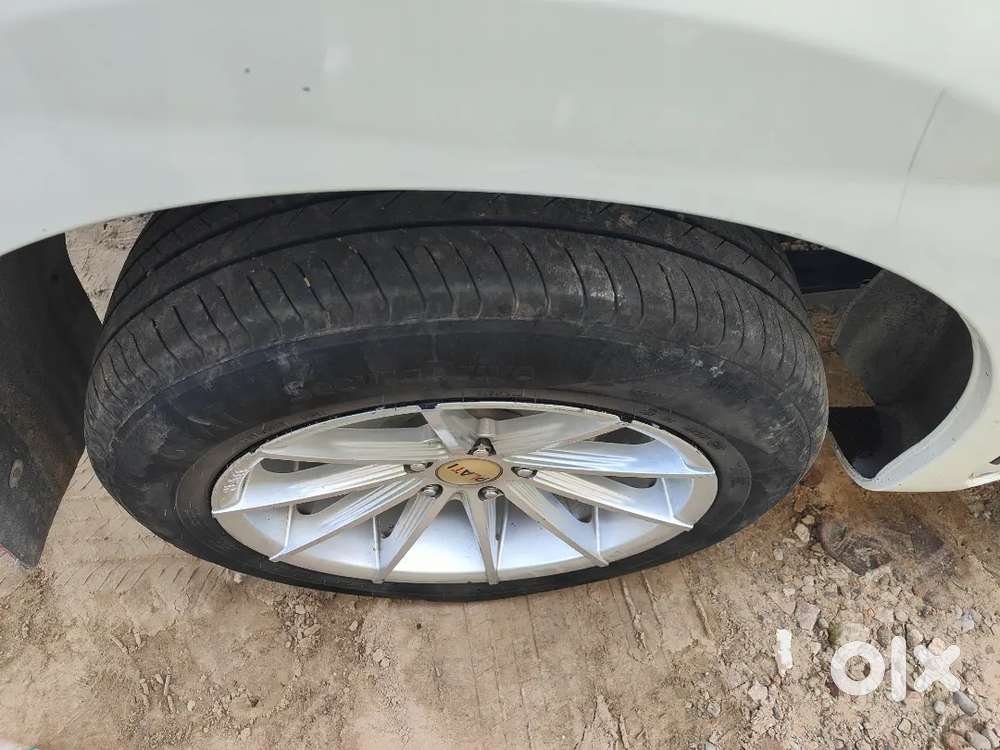 Toyota Innova Crysta 2019
