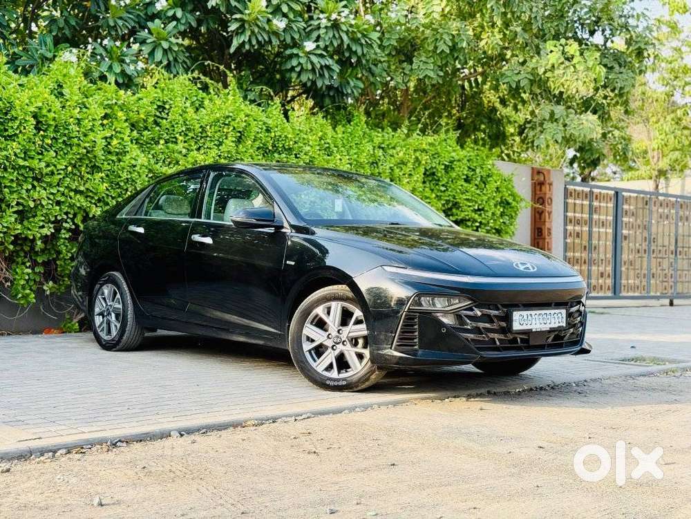 Hyundai Verna 1.5 Sx (o) Petrol Mt, 2023, Petrol