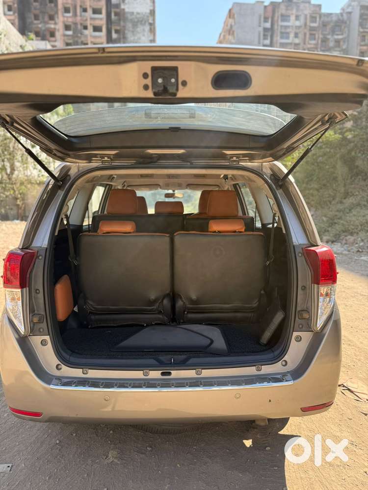 Toyota Innova Crysta 2.8 Gx At 8s, 2018, Diesel