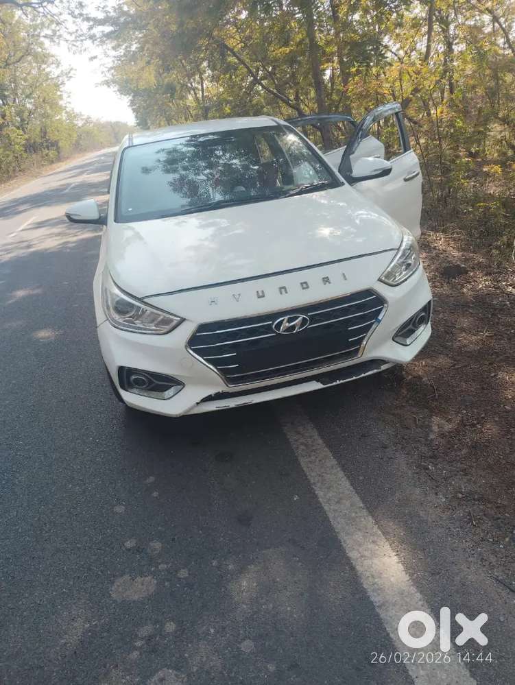 Hyundai Verna 2019 Petrol 150000 Km Driven