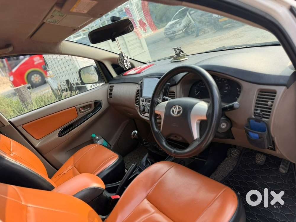 Toyota Innova Diesel 2015 Year