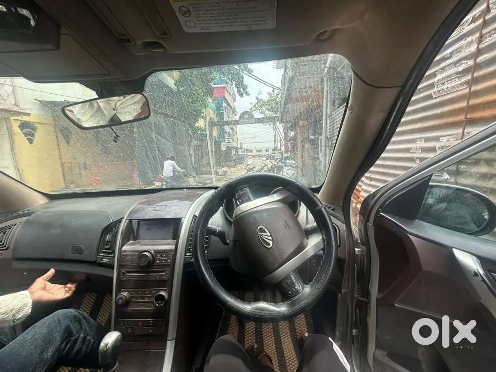 Mahindra Xuv500 2012 Diesel 100000 Km Driven