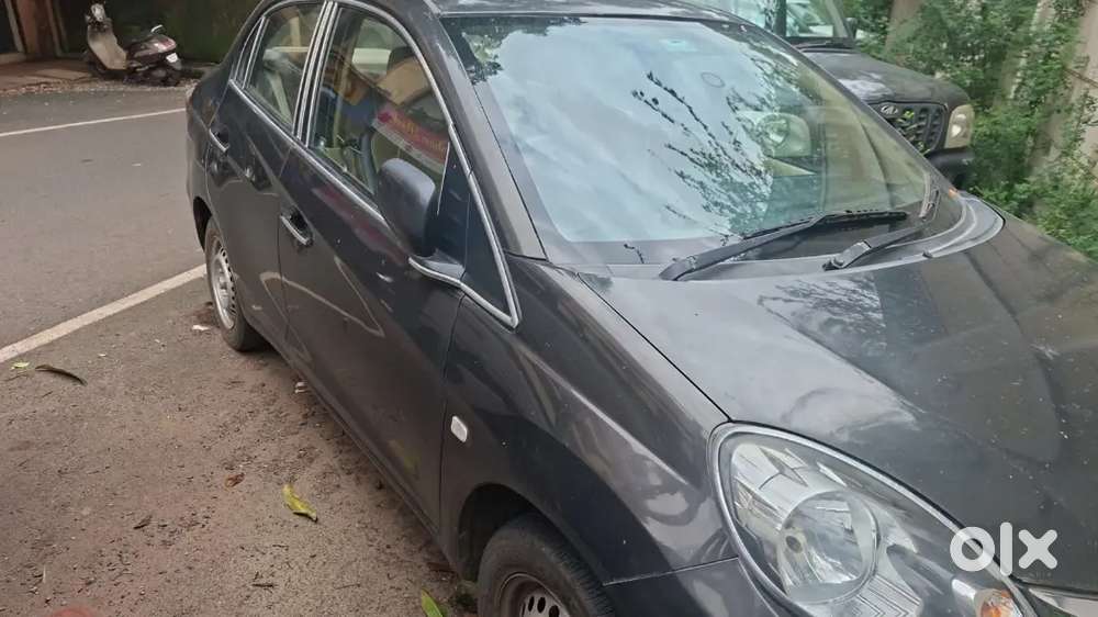 Honda Amaze 1.2 Petrol 2016