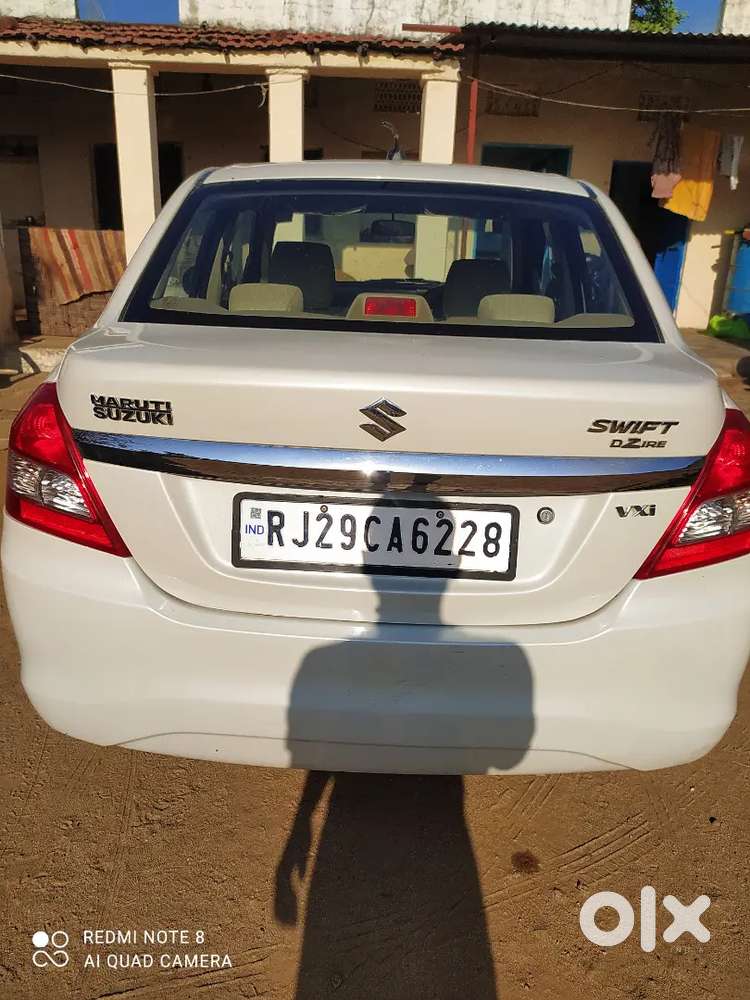 Maruti Suzuki Dzire 1.2 Vxi 2016