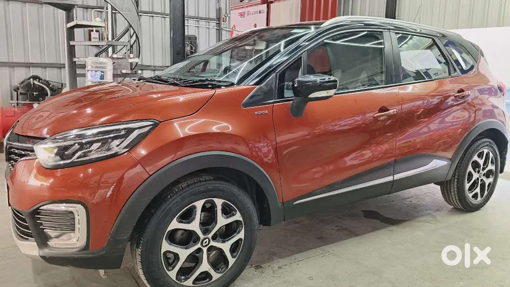 Renault Capture Platine, Dual Tone, Single Owner