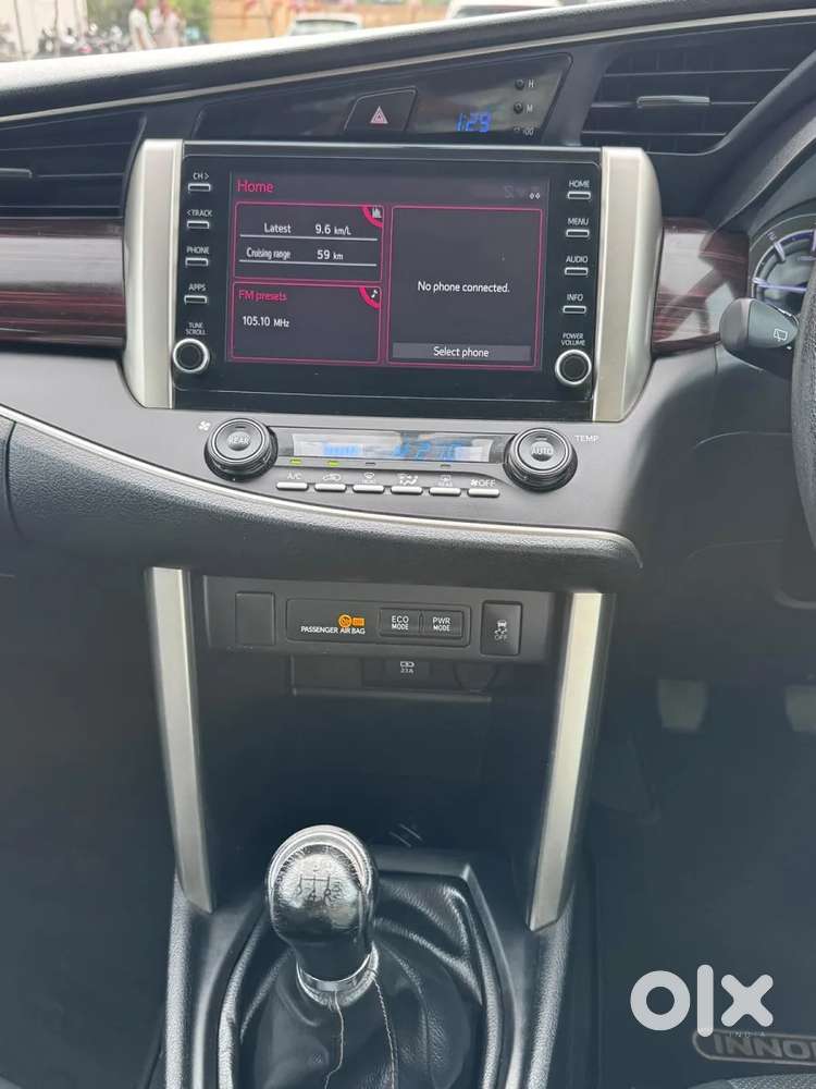 Toyota Innova Crysta [2020-ongoing] 2.4 Zx 7 Str, 2022, Diesel