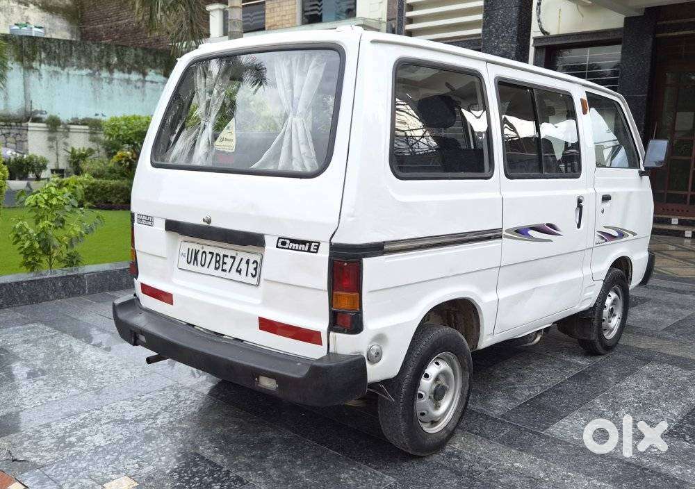 Maruti Suzuki Omni 8 Seater Bsiv, 2014, Petrol