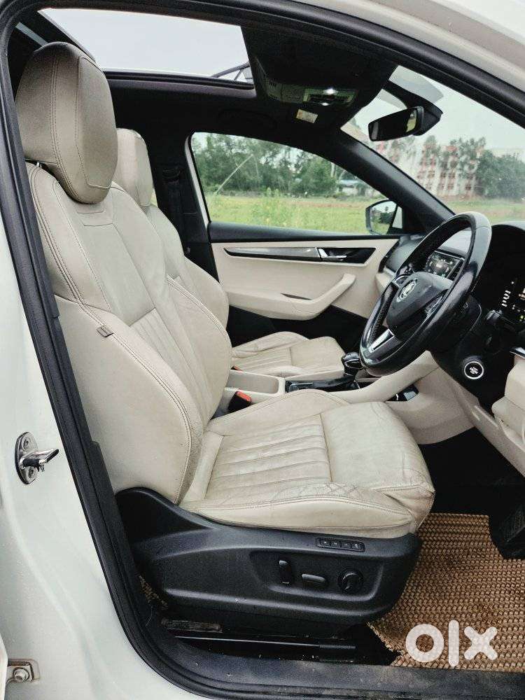 Skoda Karoq 1.5 Tsi, 2021, Petrol