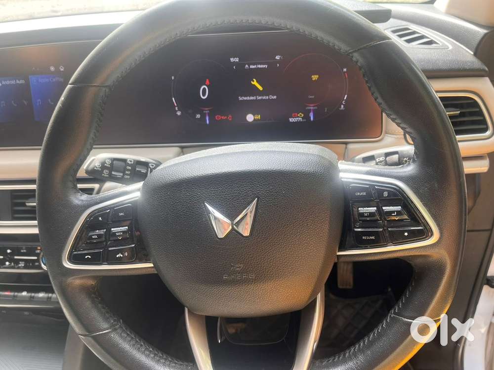 Mahindra Xuv700 Diesel 2022 Year