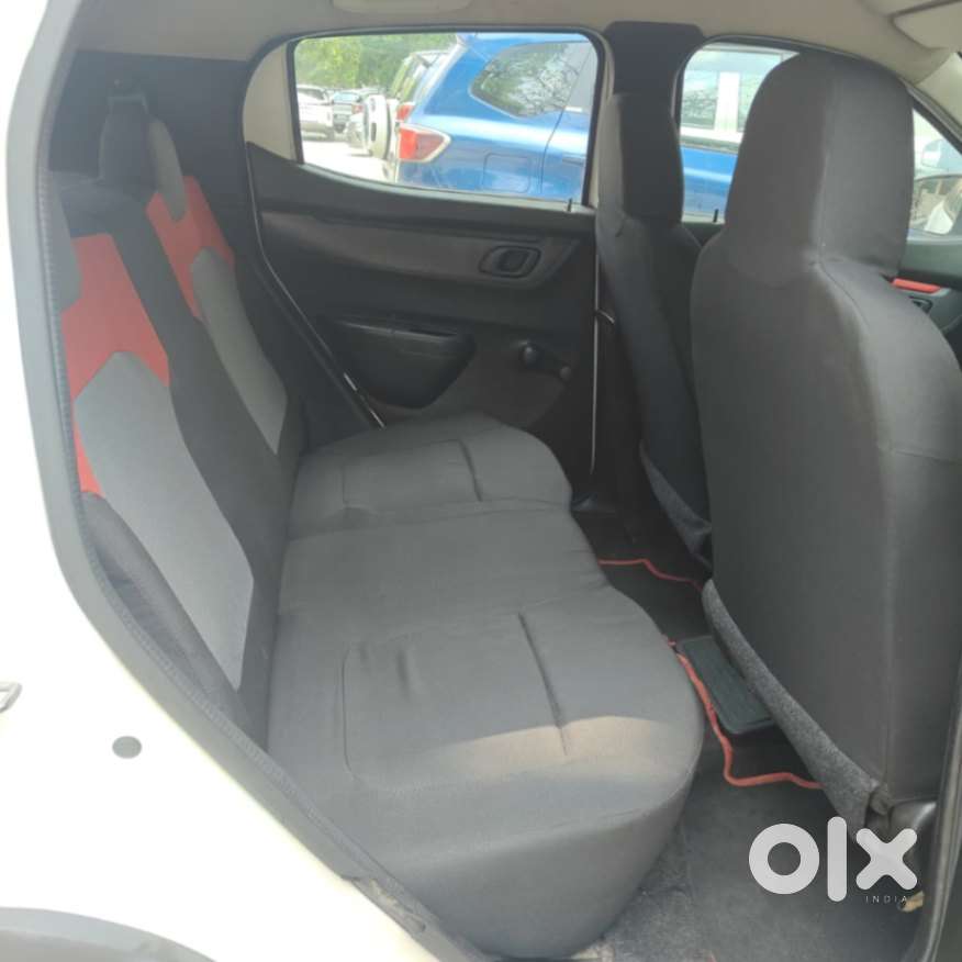 Renault Kwid 1.0 Rxt Amt Opt, 2017, Petrol