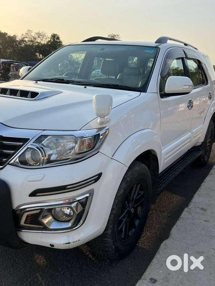 Toyota Fortuner 3.0 4x2 Mt, 2015, Diesel