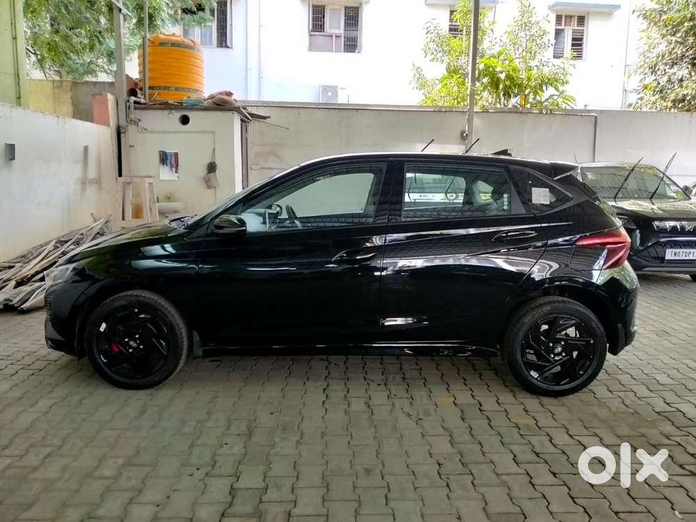 Hyundai I20 Asta (o) 1.2 Ivt, 2025, Petrol