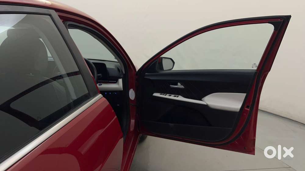 Hyundai Verna 1.5 Sx Petrol Mt, 2023, Petrol