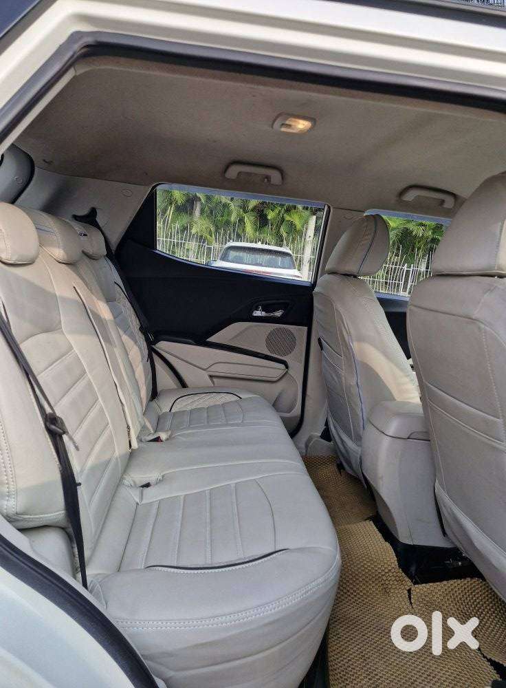 Mahindra Xuv300 W8 Diesel, 2020, Diesel