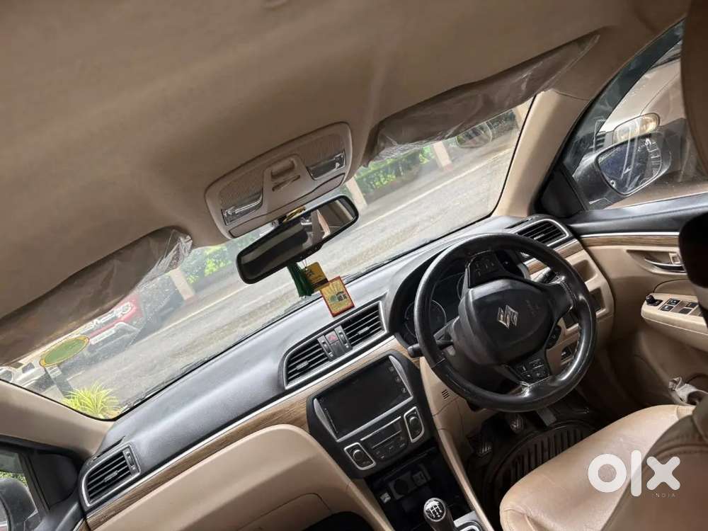 Ciaz Alpha Top Model Smarthybrid 1.5 Maruti 2018