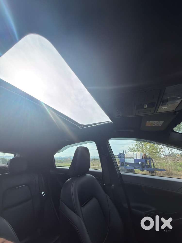 Tata Nexon Top Model With Sunroof