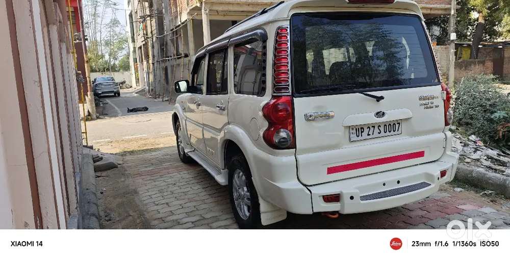 Mahindra Scorpio 2012 Diesel Manual