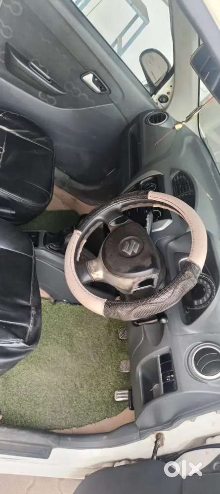 Gadi Ki Condition Ek Dam Mst Hai Mujhe Nyi Leni Hai Isliye Bech Rha Hu