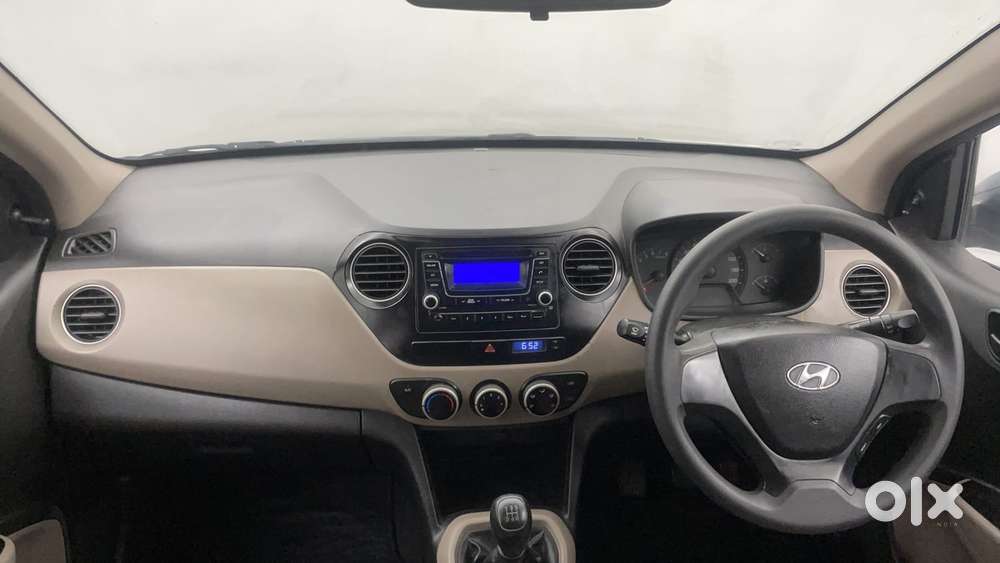Hyundai Xcent Base 1.2, 2015, Petrol